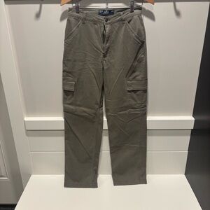 Hollister Ultra High Rise Dad Pant